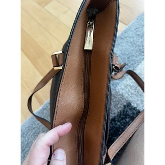 NWOT Michael Kors Morgan Large Tote Brown - Picture 7 of 10